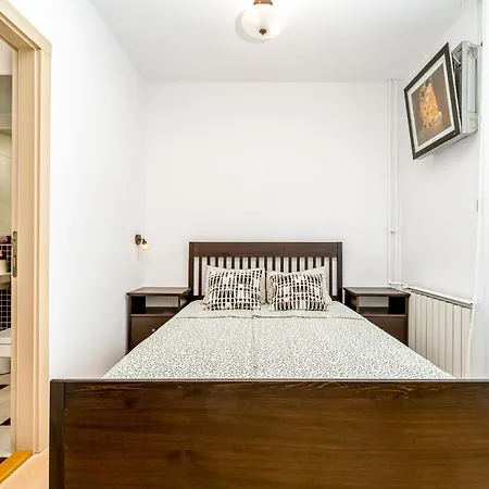Royal One Bedroom Appartamento Belgrado