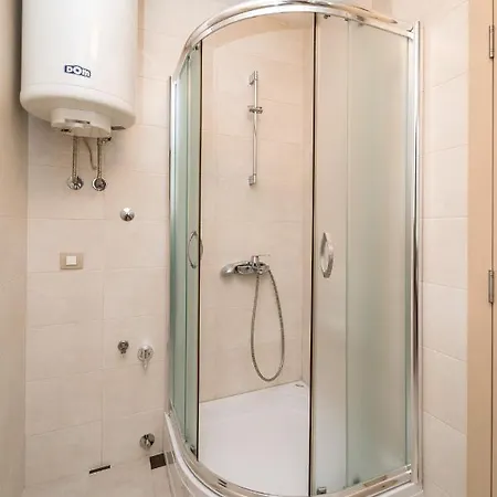 Royal One Bedroom