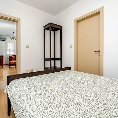 Royal One Bedroom Belgrado